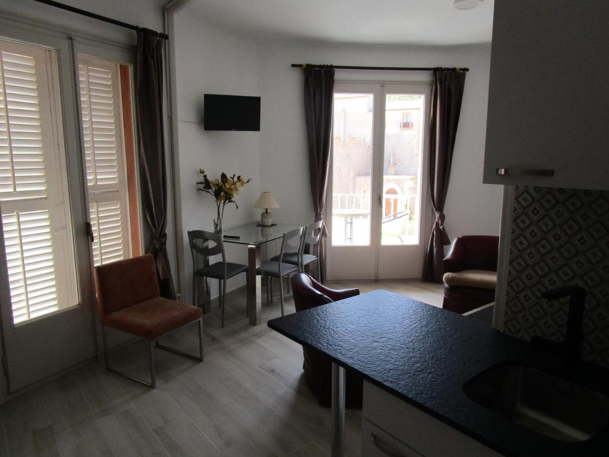 Hotel Apartaments Gesoria Porta Ferrada Sant Feliu de Guíxols Exteriér fotografie